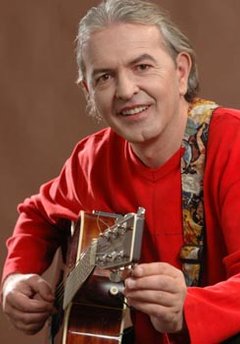 Concert Ducu Bertzi la Castelul Banffy din comuna Bontida