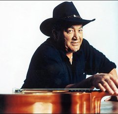eliades-ochoa
