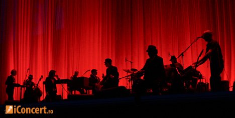 leonard-cohen-01