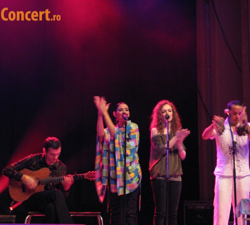 Analia Selis & Band