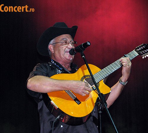 Eliades Ochoa