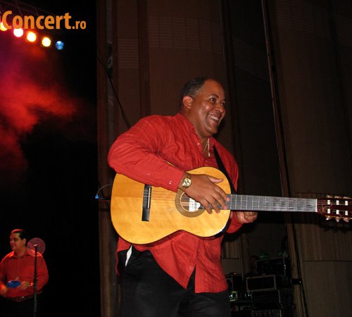 Eliades Ochoa