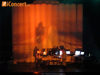 Windows 7 – lansare cu cantec: Underworld GSS si Dubfire