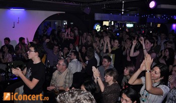 Vama a facut show in Coyote Cafe