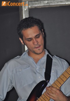 Vama a facut show in Coyote Cafe