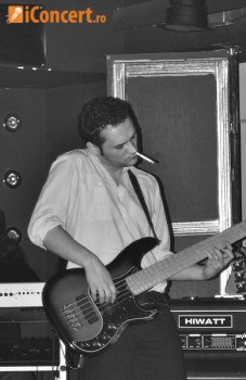 Vama a facut show in Coyote Cafe