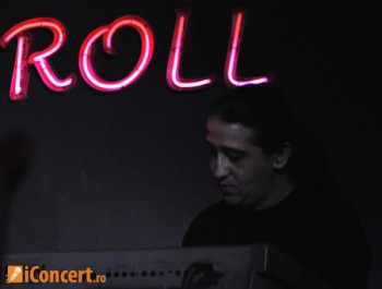 Vama a facut show in Coyote Cafe