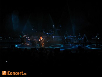 Demis Roussos a adus atmosfera de Craciun in Bucuresti (poze si video)