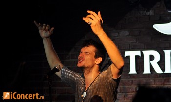 POZE: Vama in Club Tribute