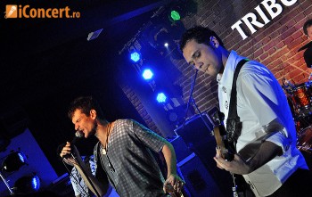 POZE: Vama in Club Tribute