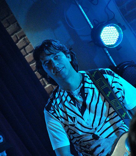 POZE: Vama in Club Tribute