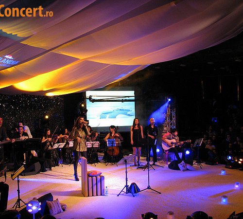 Claudia Pavel a sustinut primul sau concert unplugged (poze si video)