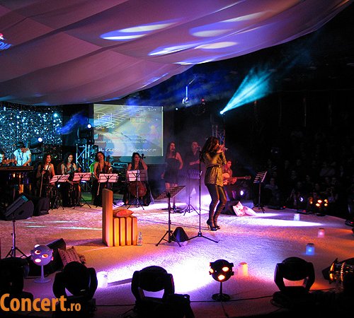 Claudia Pavel a sustinut primul sau concert unplugged (poze si video)