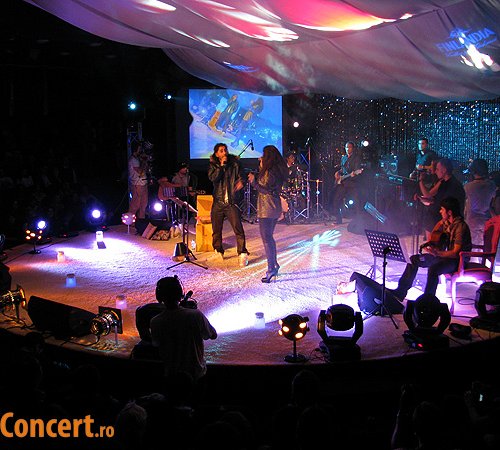 Claudia Pavel a sustinut primul sau concert unplugged (poze si video)