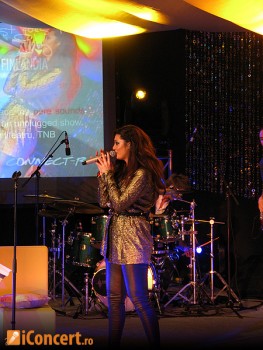 Claudia Pavel a sustinut primul sau concert unplugged (poze si video)