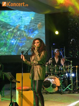 Claudia Pavel a sustinut primul sau concert unplugged (poze si video)