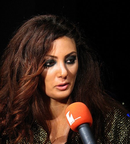 Claudia Pavel a sustinut primul sau concert unplugged (poze si video)
