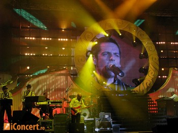 Stefan Banica jr. - de 8 ani impreuna de Craciun (poze si video)