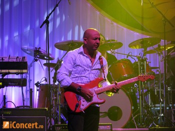 Stefan Banica jr. - de 8 ani impreuna de Craciun (poze si video)