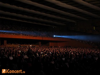 Stefan Banica jr. - de 8 ani impreuna de Craciun (poze si video)