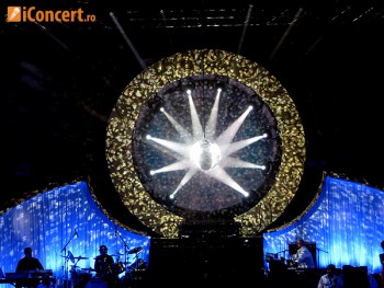 Stefan Banica jr. - de 8 ani impreuna de Craciun (poze si video)