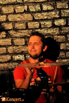 Concert Omul cu Sobolani in Club Mojo - Galerie foto