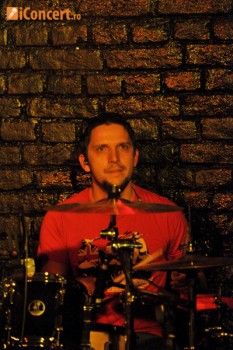 Concert Omul cu Sobolani in Club Mojo - Galerie foto