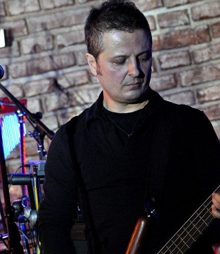 Parlament in Club Tribute