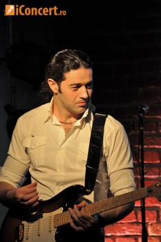 Parlament in Club Tribute