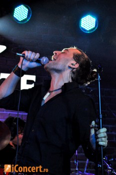 Parlament in Club Tribute