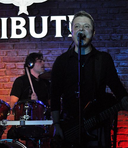Parlament in Club Tribute