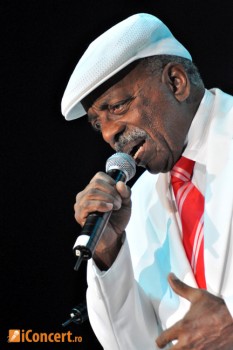 POZE: Live from Buena Vista – The Havana Lounge