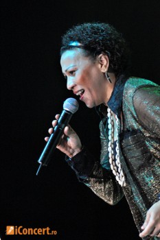 POZE: Live from Buena Vista – The Havana Lounge