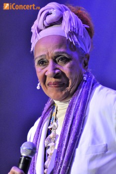 POZE: Live from Buena Vista – The Havana Lounge