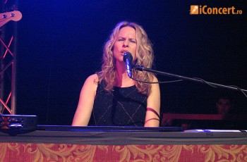 Valentine’s Day cu Vonda Shepard