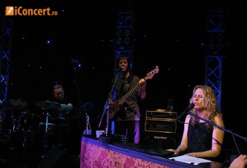 Valentine’s Day cu Vonda Shepard