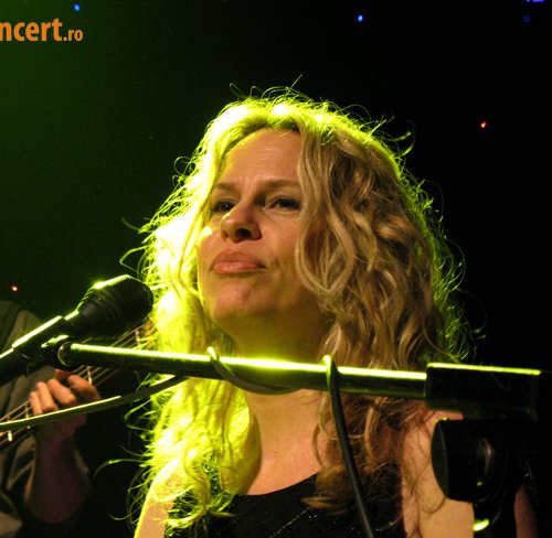 Valentine’s Day cu Vonda Shepard