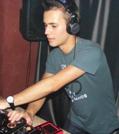Paul Damixie în Club On Time din Piteşti