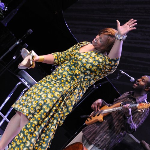 Dianne Reeves