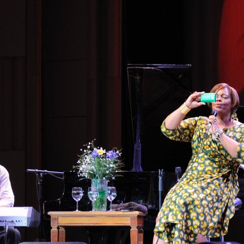 Dianne Reeves