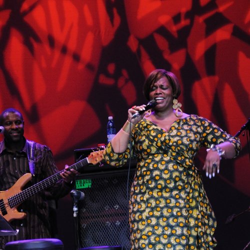 Dianne Reeves