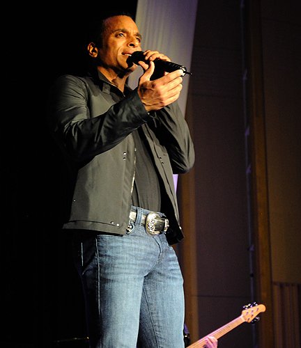 Poze Jon Secada