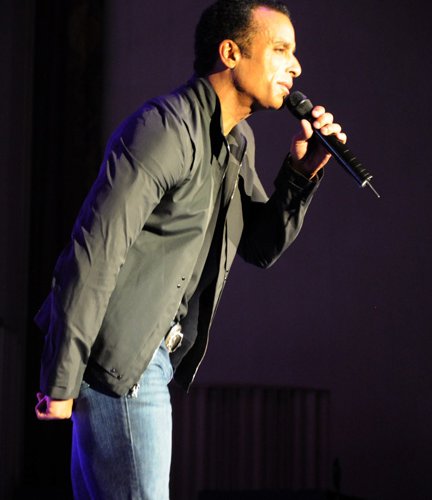 Poze Jon Secada
