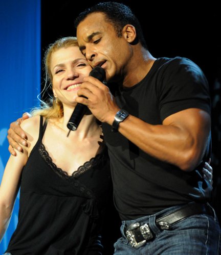 Poze Jon Secada
