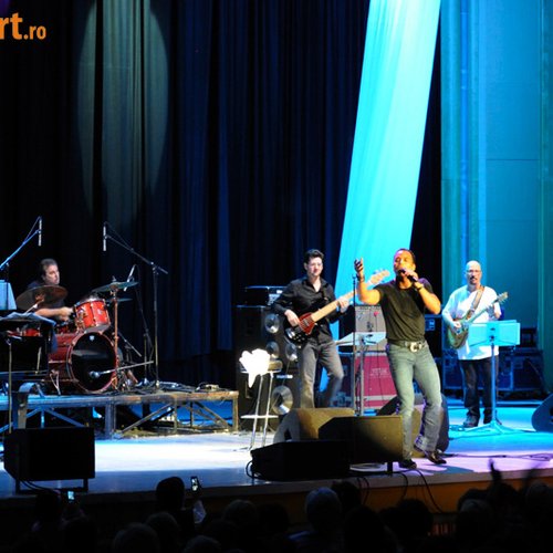 Poze Jon Secada