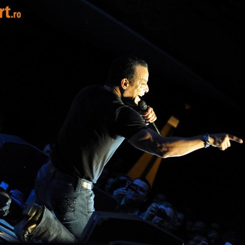 Poze Jon Secada