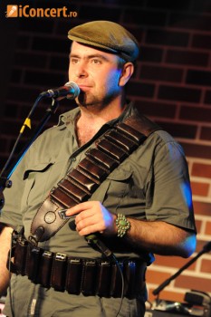 Rick Estrin & The Nightcats