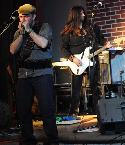 Rick Estrin & The Nightcats