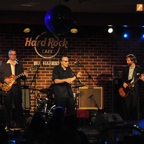Rick Estrin & The Nightcats