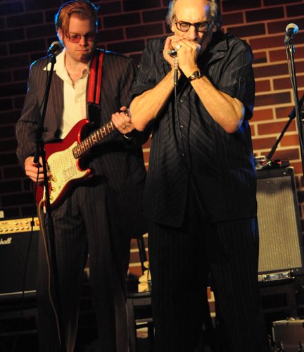 Rick Estrin & The Nightcats